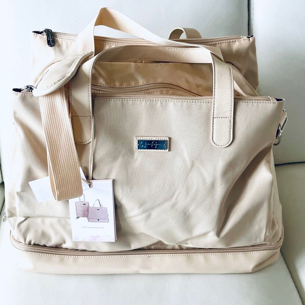 NWT Jessica Simpson cream Nylon Pu Leather Multi Pockets Weekender Duffle Bag - Picture 6 of 16